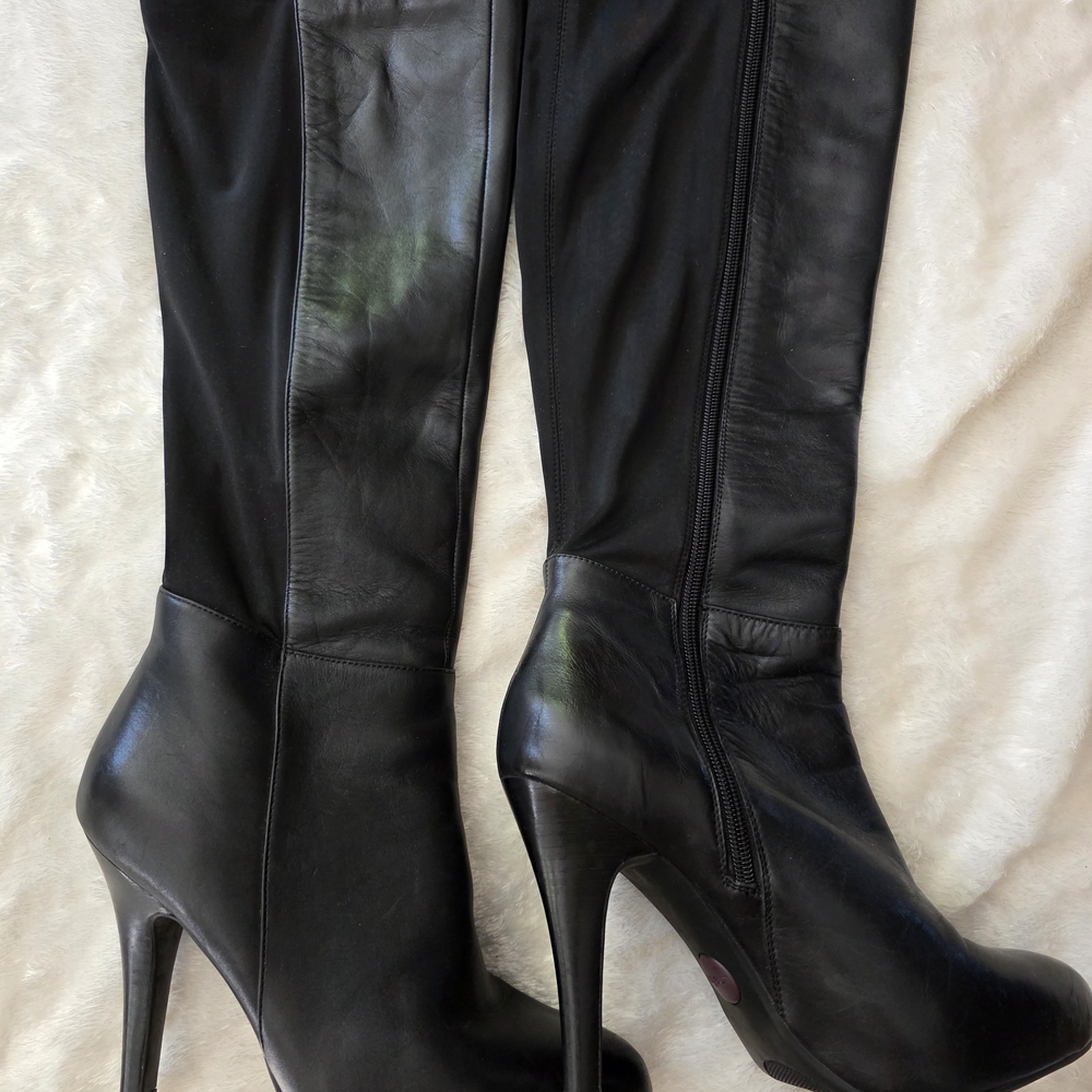 Me Too Black Heeled Boots